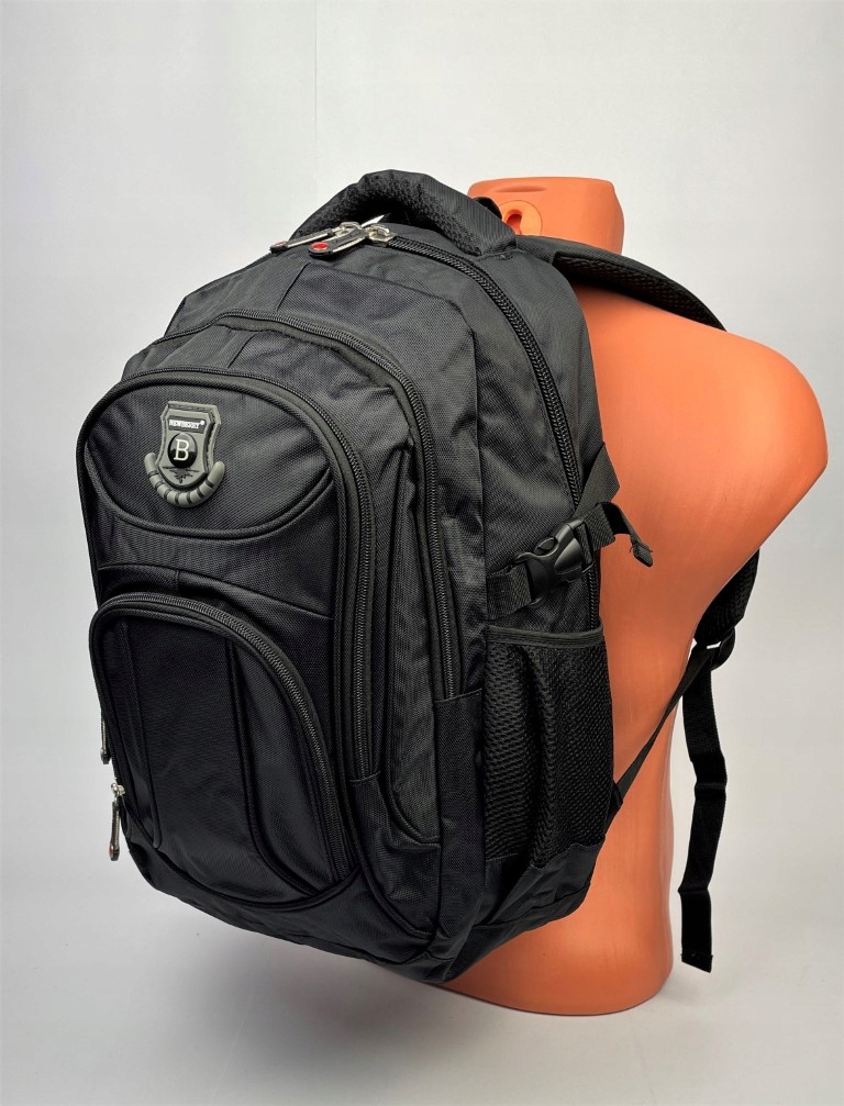 Plecak turystyczny trekkingowy Newberry 30L czarny - obrazek 9